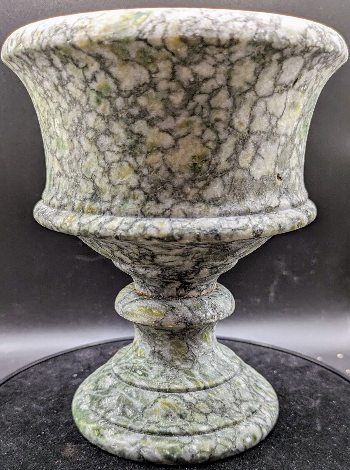 Vintage Italian Marble Pedestal Vase In Excellent Condition Almost 2 Lbs