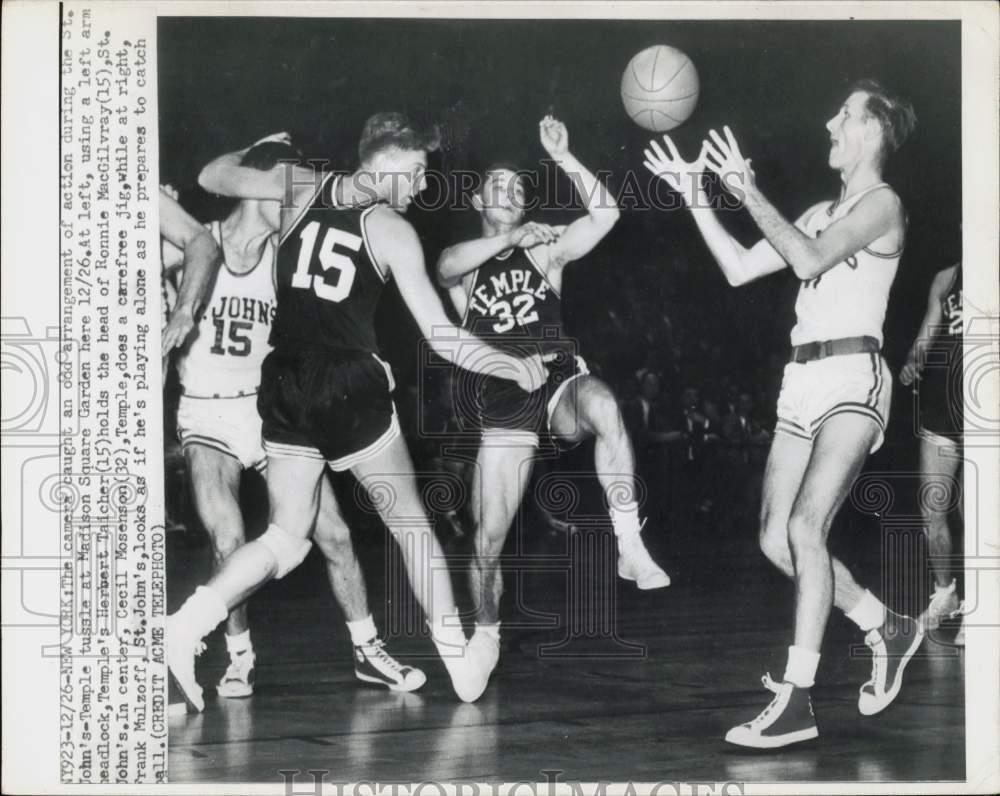 1950 Press Photo Herbert Taicher in St. John's vs Temple basketball game, NY