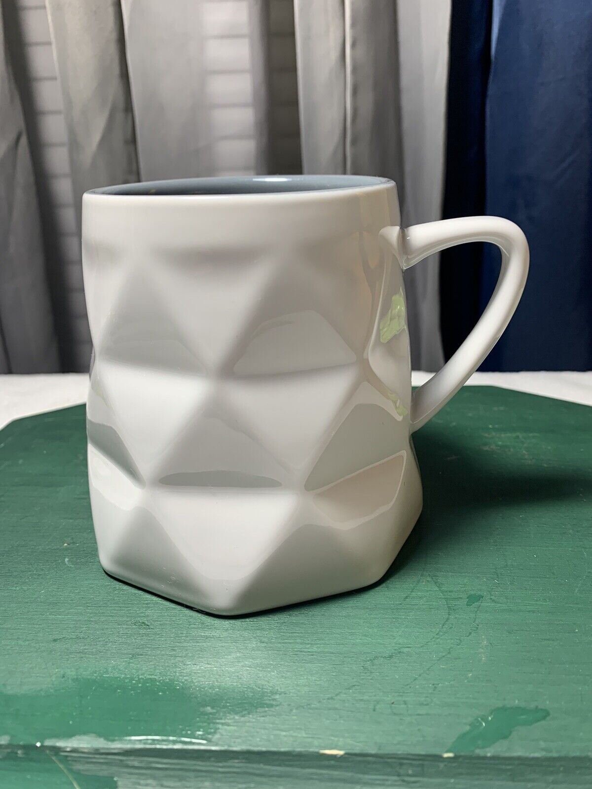 Keurig Signature Mug Cup Coffee Tea  White Prism Very Rare 10 Oz
