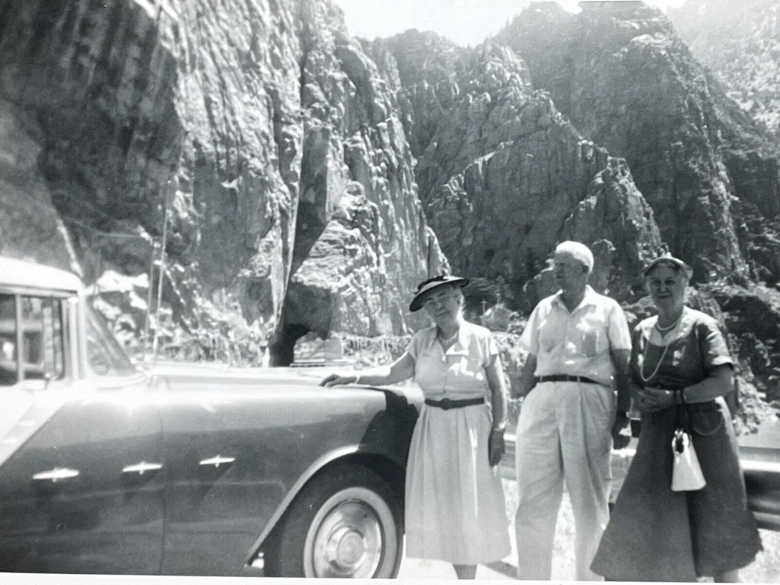 RC Photograph Old Man Women Pose With  Cool Old Car Picturesque Rocky Outcrops