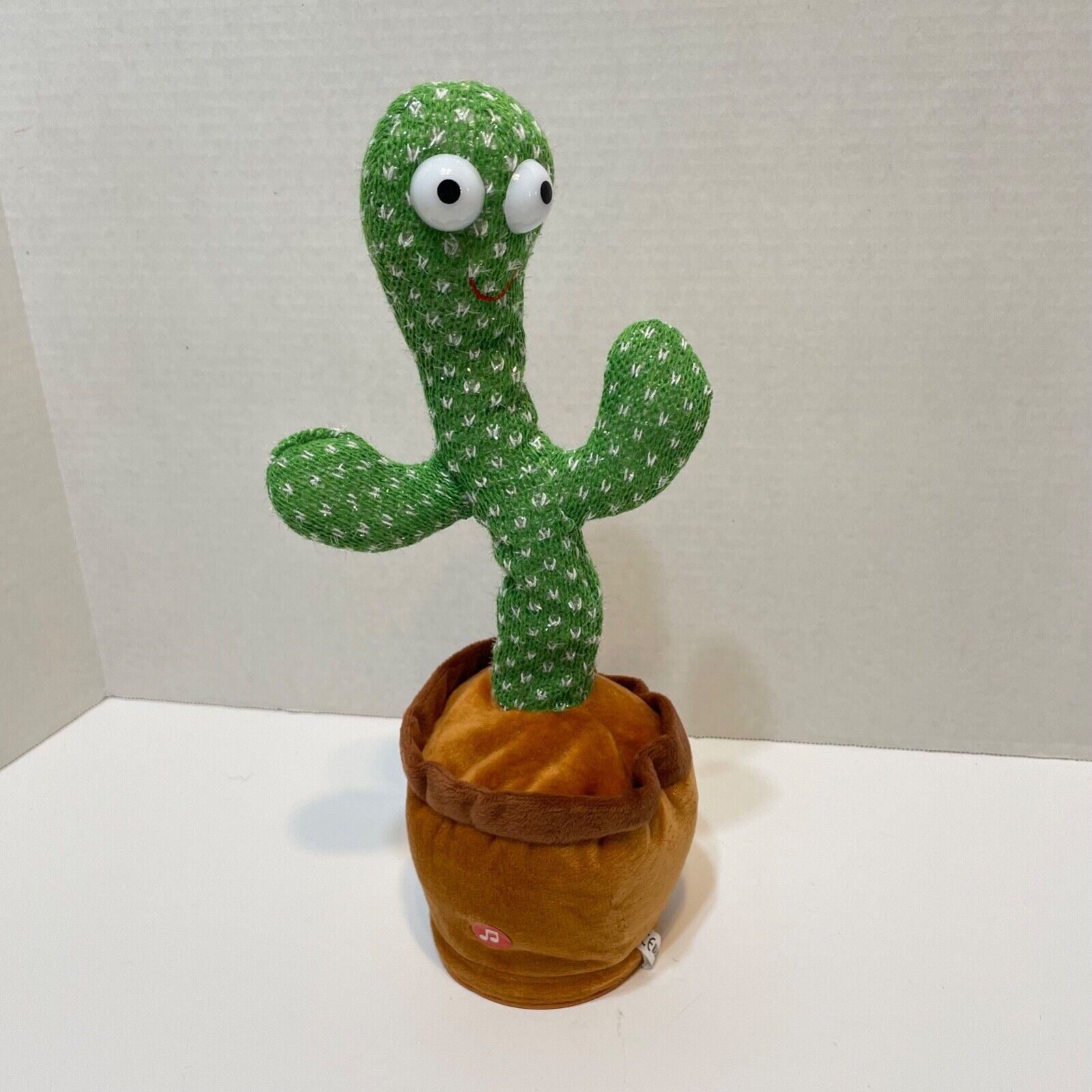 Rare Animated Plush Cactus Sings Happy Birthday Dances Lights Repeats Phrases