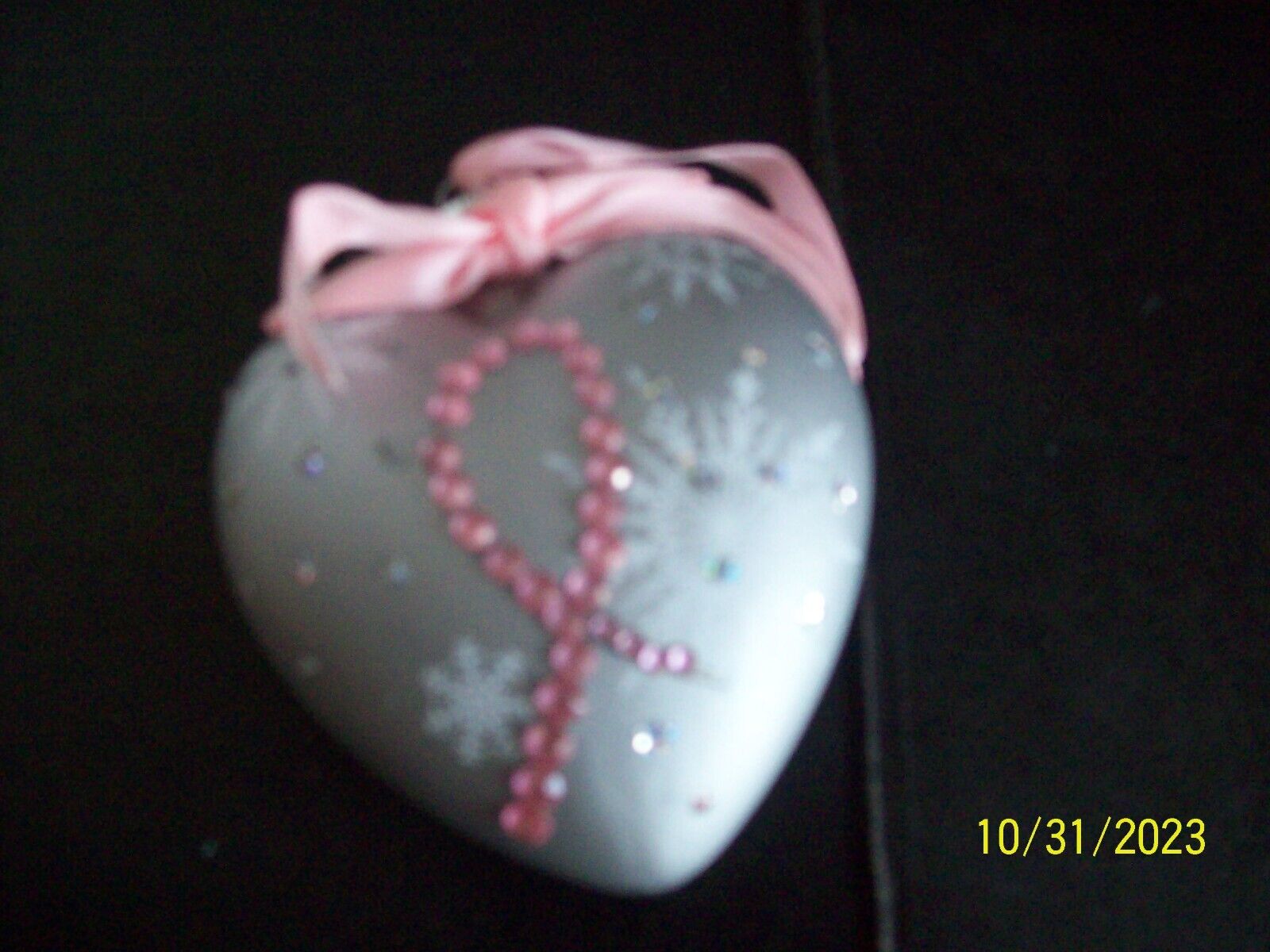 Christmas, Breast Cancer Ornament, Heart, 3.5x3.5\
