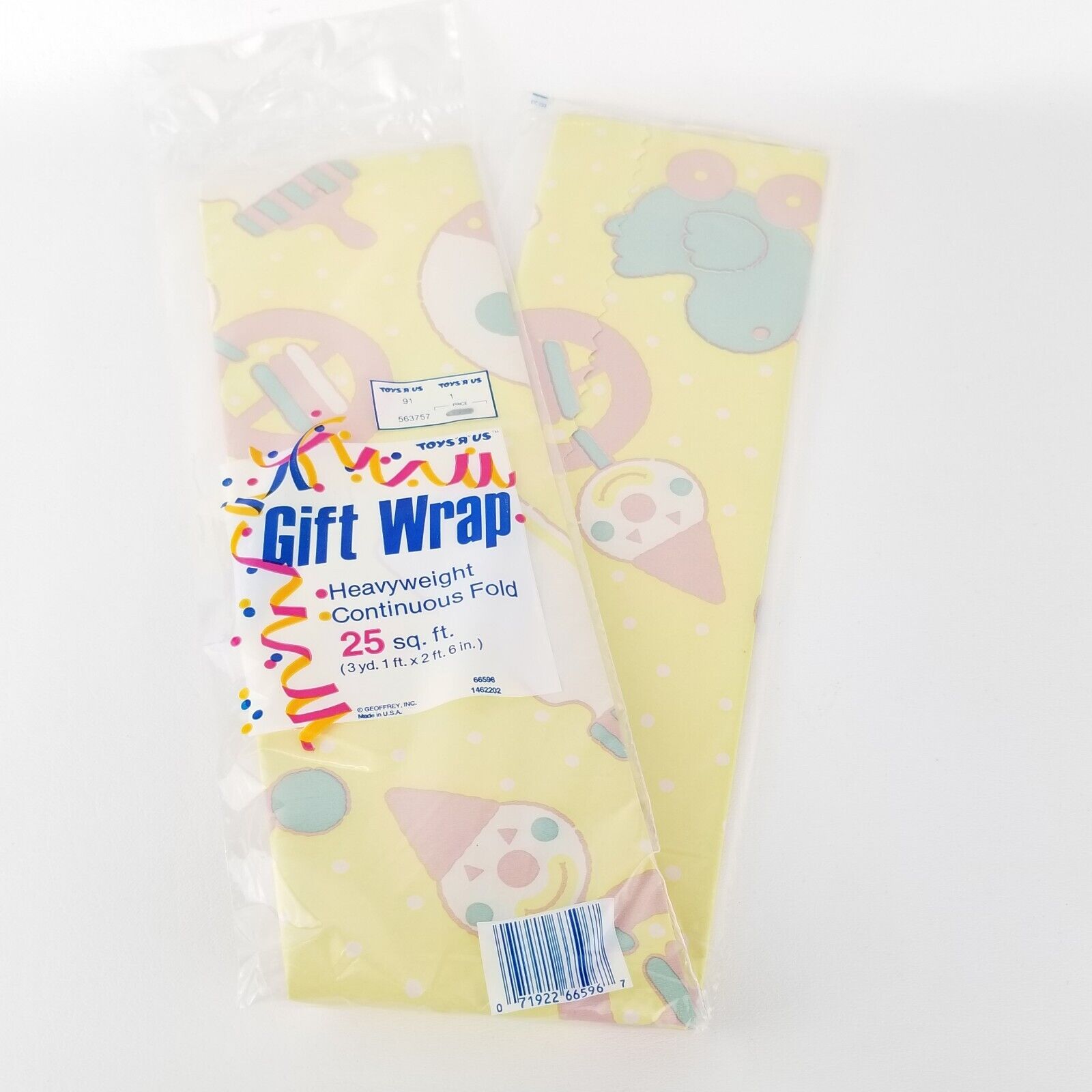 VTG BABY SHOWER Gift Wrap Toy\'s R Us Wrapping Gifts 25 Sq Ft Vintage Made USA