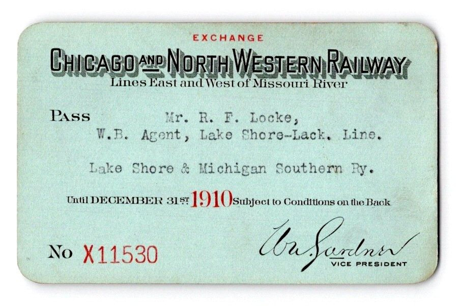 1910. CHICAGO & NORTH WESTERN RY. MR. R.F. LOCKE.  RAILROAD PASS