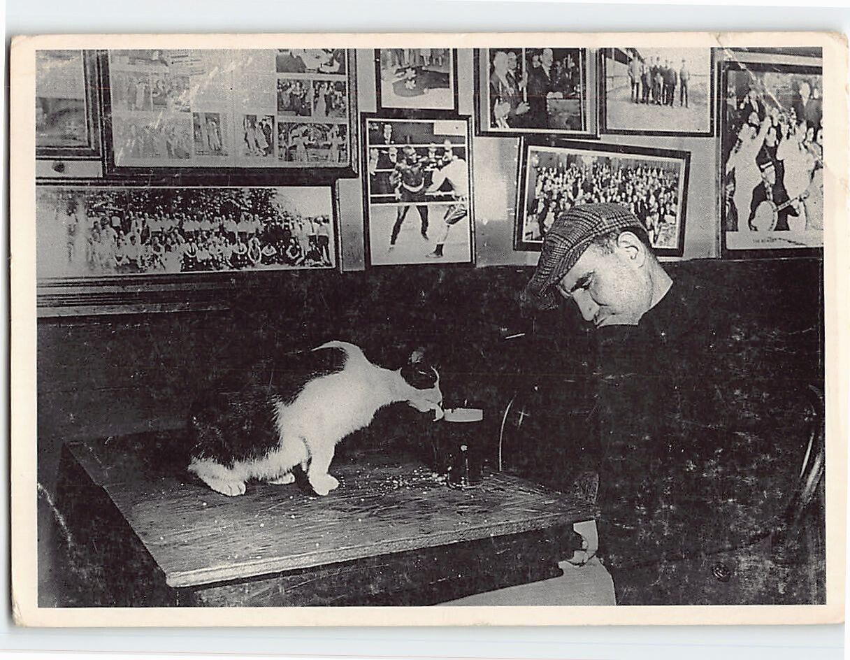 Postcard Scene inside Sammy\'s Bowery Follies, downtown New York City, New York