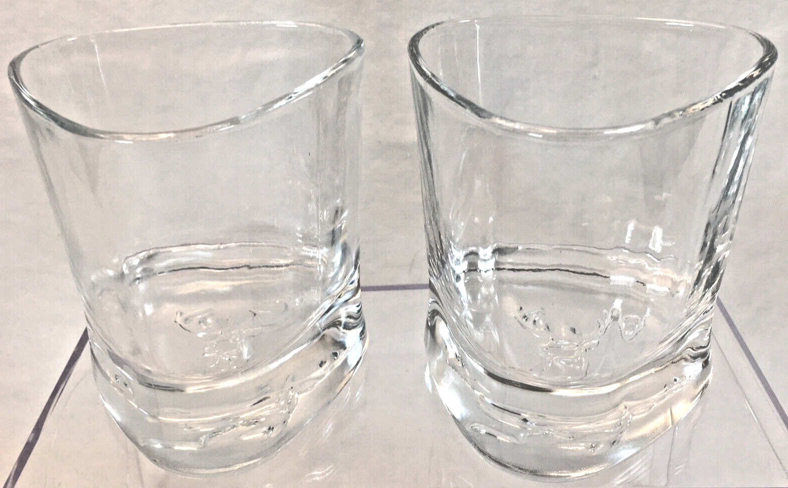 Triangle Shaped Heavy Bottom Glasses With Deer/Buck Embossed on The Bottom