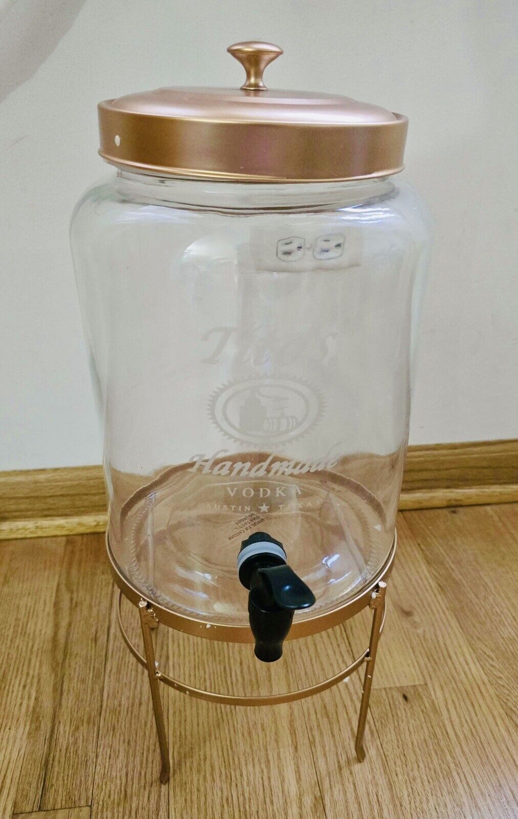 New Rare Tito’s Cocktail Glass Batch Drink Dispenser 