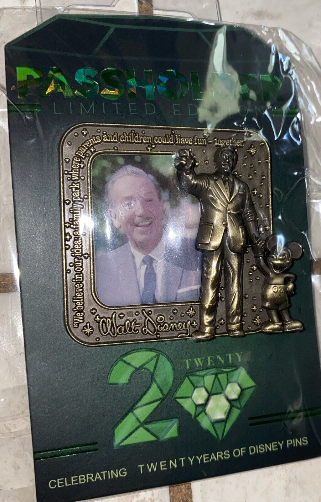 Disney Pin Trading Celebrating 20 Years Walt Mickey Passholder LE Pin