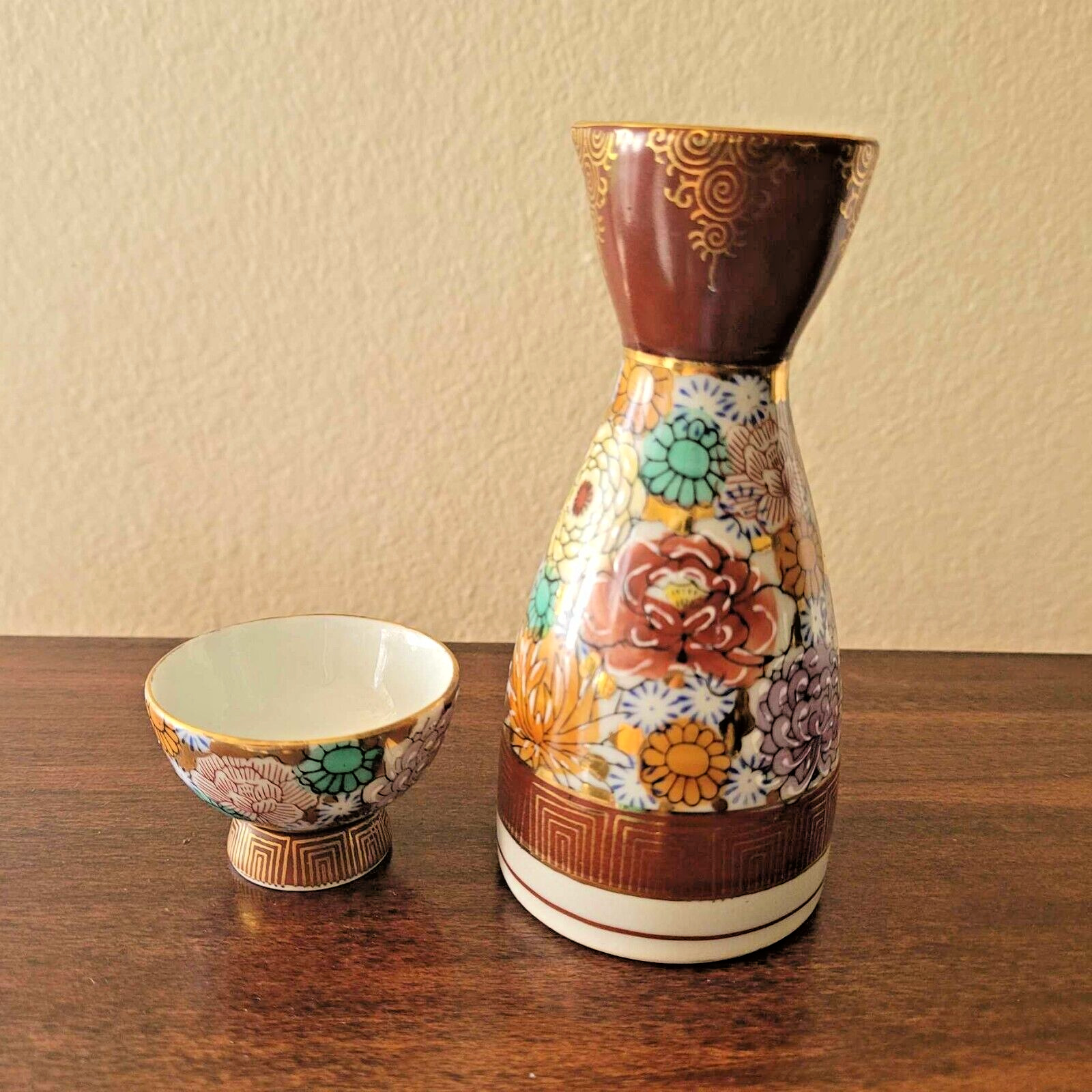 Vintage Hand Painted Satsuma  Thousand Flowers Sake Jar and Cup