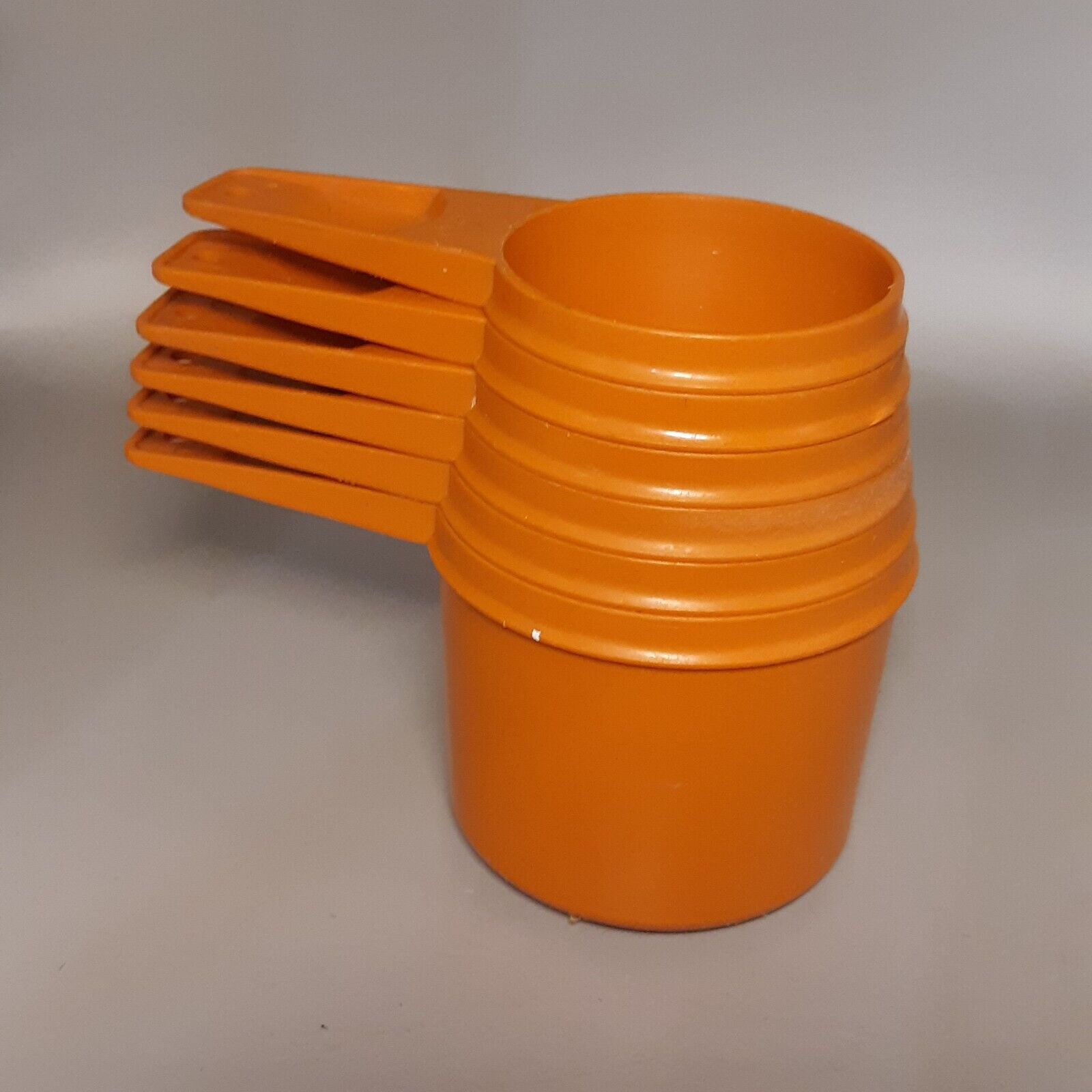 Vintage Set of 6 Orange Tupperware Measuring Cups Scoops 1/4 1/3 1/2 2/3 1
