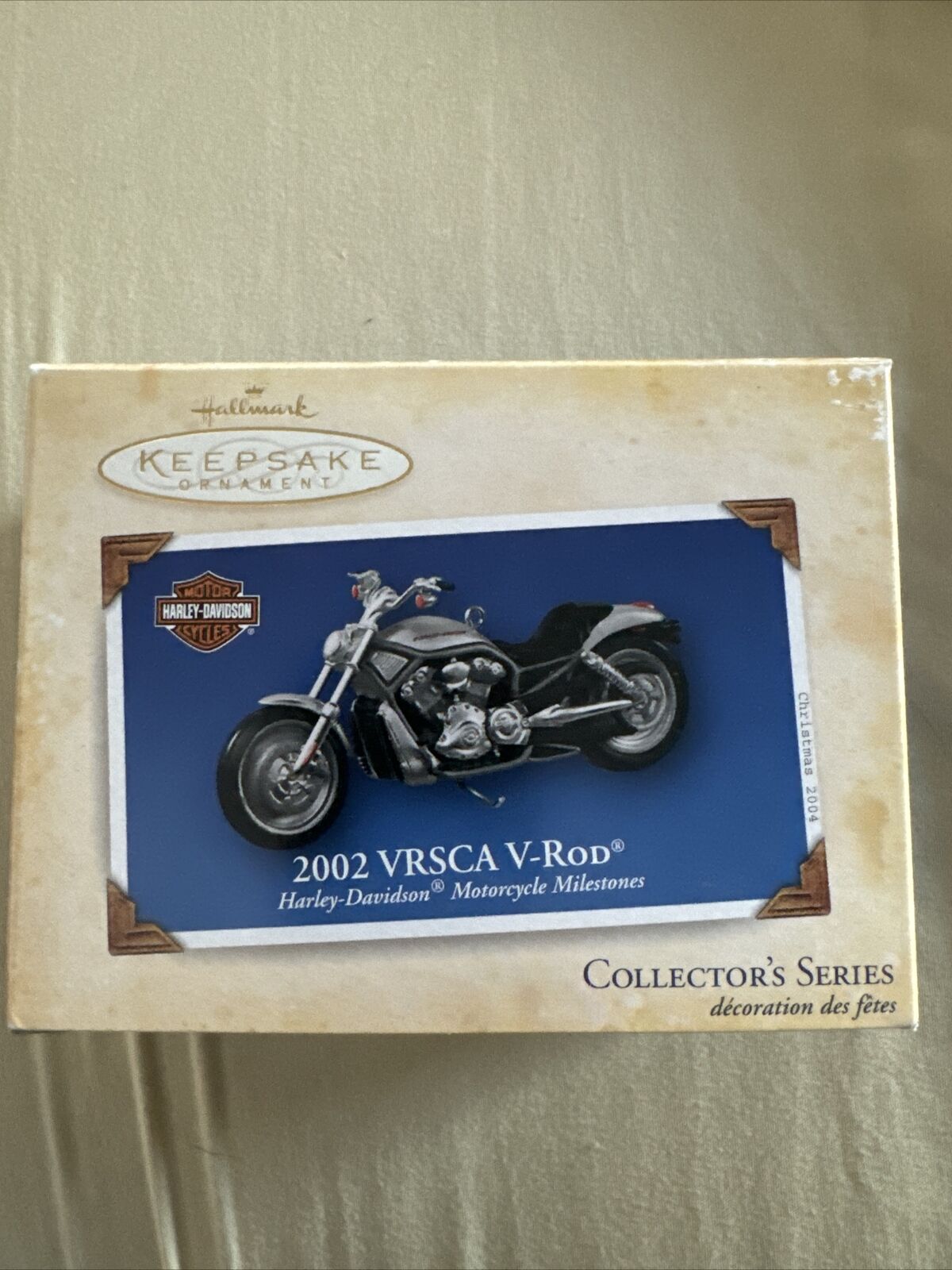 2004 Hallmark Keepsake Ornament 2002 VRSCA V-Rod Harley Davidson Motorcycle