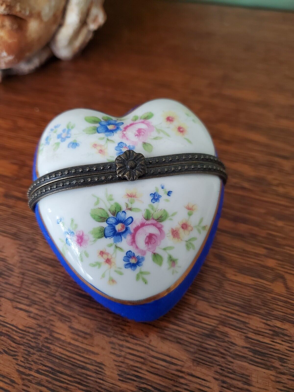 Vintage Porcelain Limoges Floral Heart Trinket Box