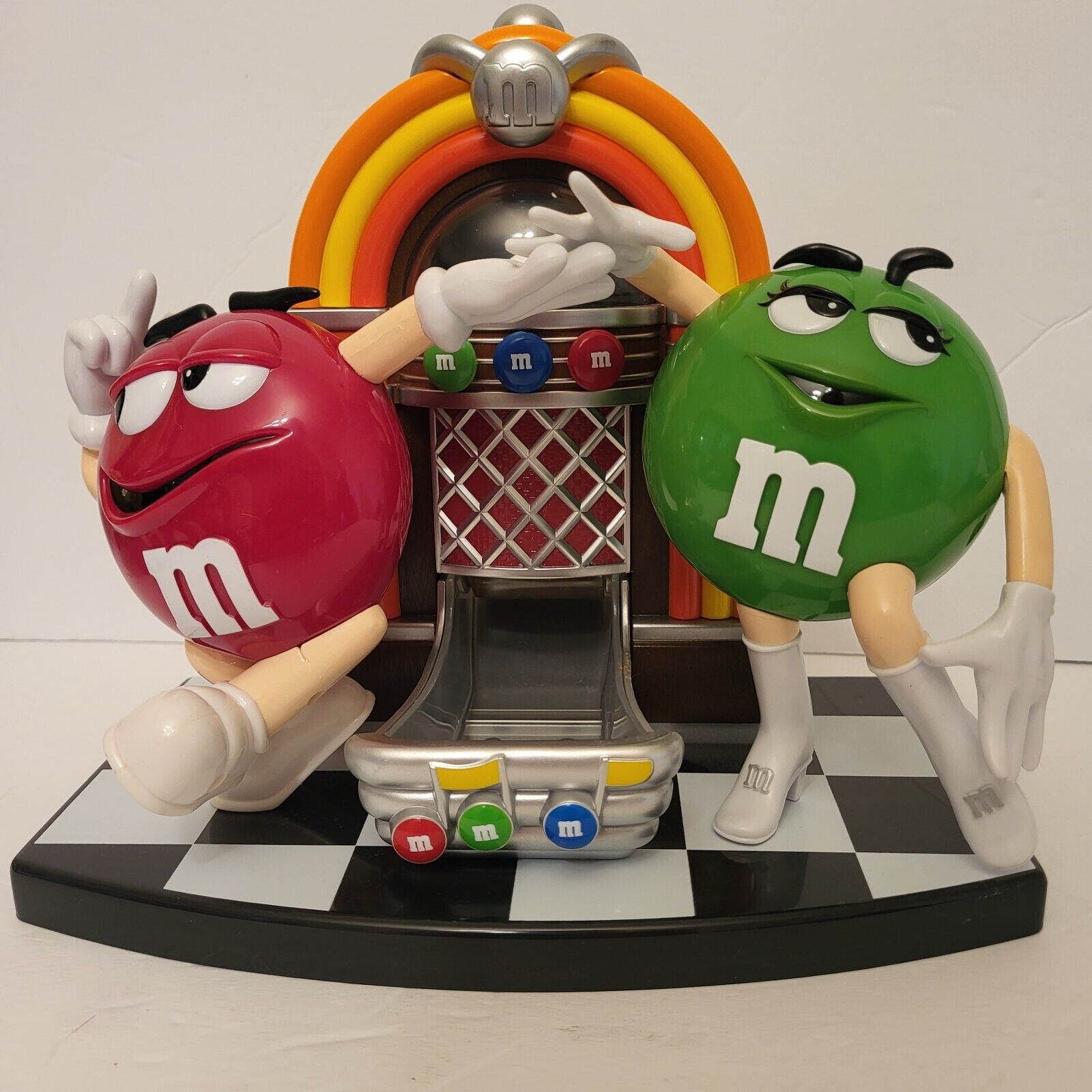 M&M Rock\'n Roll Cafe Candy Dispenser Jukebox w/ Red and Green M&Ms 2004
