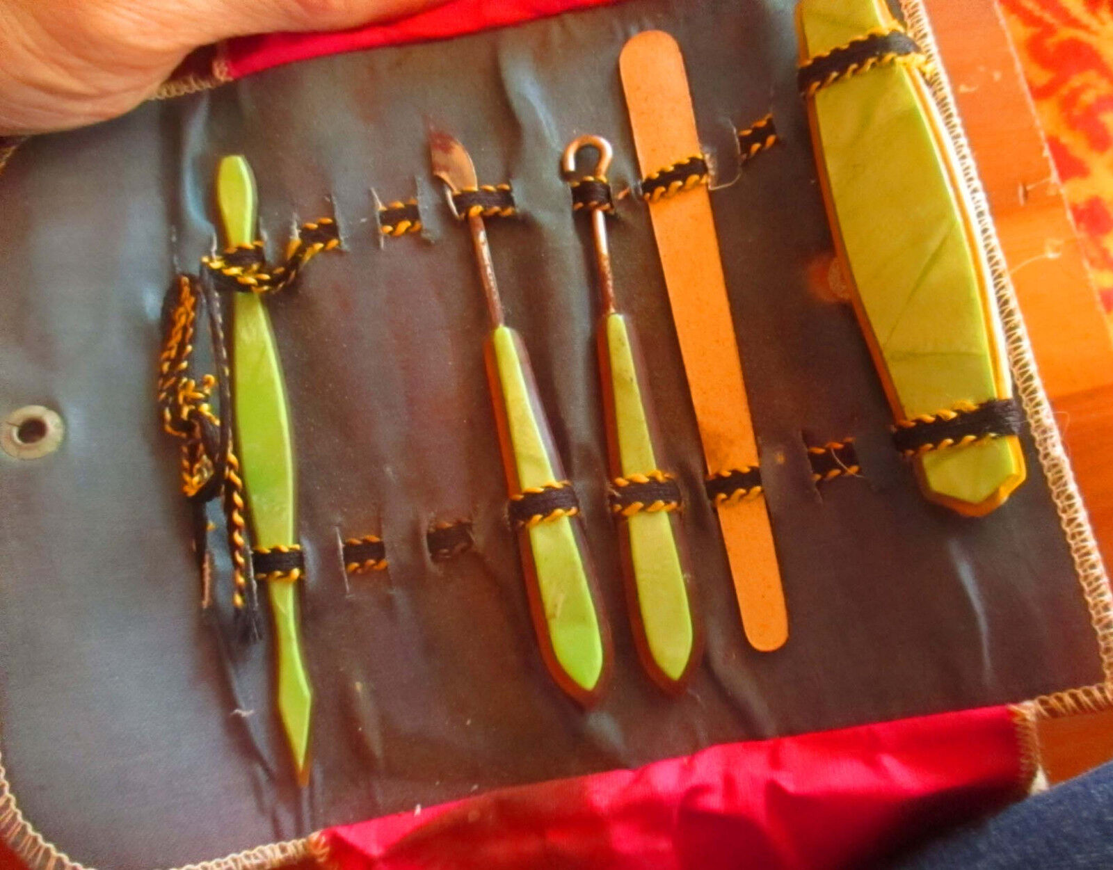 5 pc Antique Leather  Nail File Travel Grooming Kit Celluloid Green Bakelite