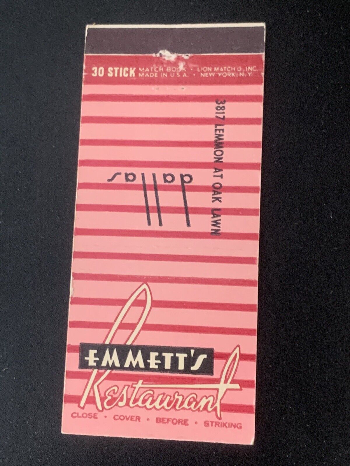 Vintage Texas Matchbook “Emmett’s Restaurant” Dallas, TX