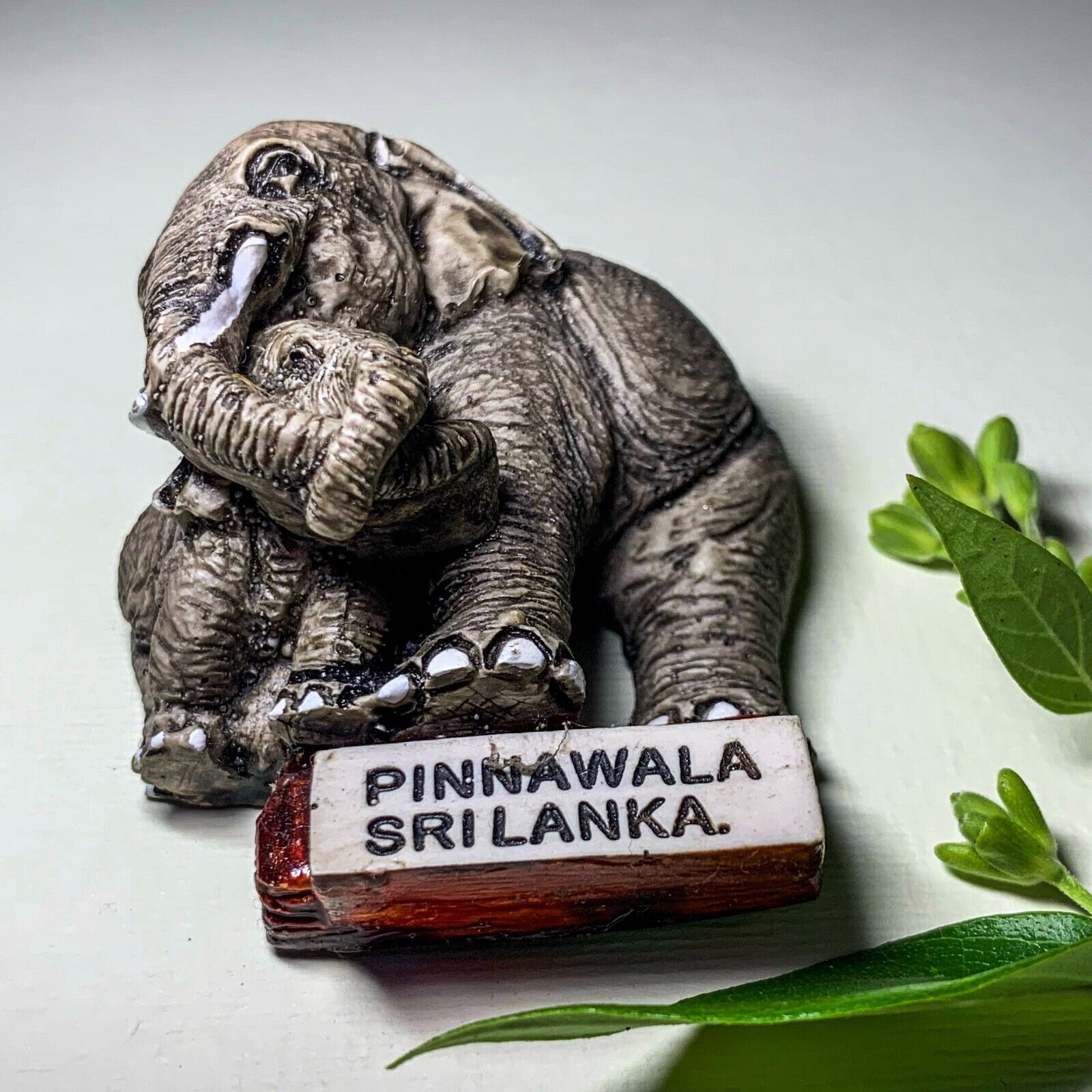 Sri Lankan Elephant Wildlife Small Statue Table Decor Magnetic Figurine Home gft