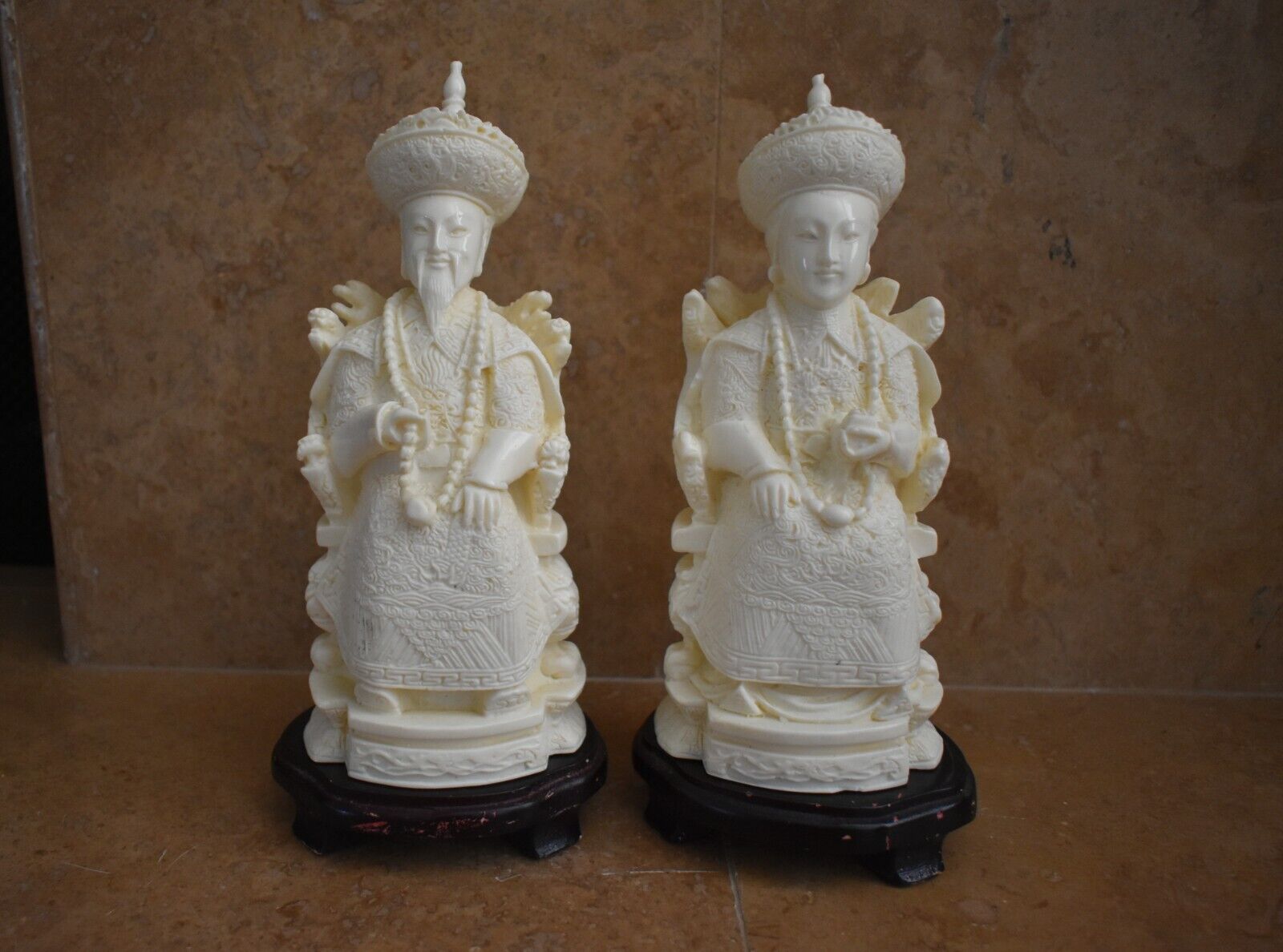 Vintage antique Chinese EMPEROR EMPRESS White resin STATUE FIGURE SET figurines