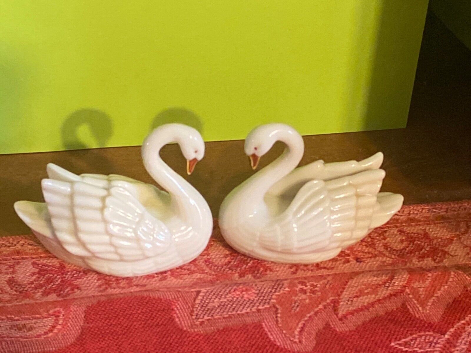 Pair of Lenox Ivory Swans with Gold
