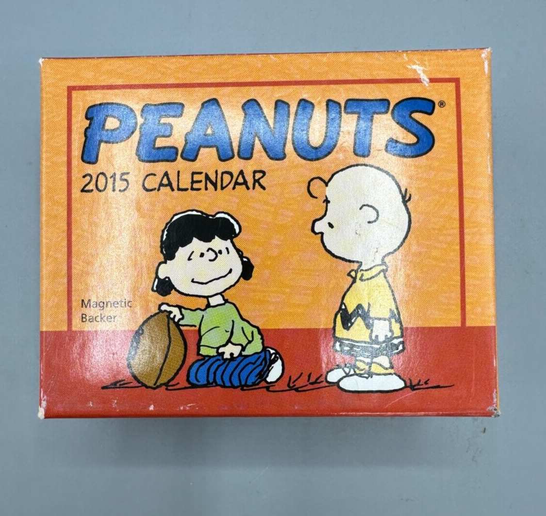 2015 Peanuts Charlie Brown Lucy - Daily Calendar with Magnetic Back - NOS