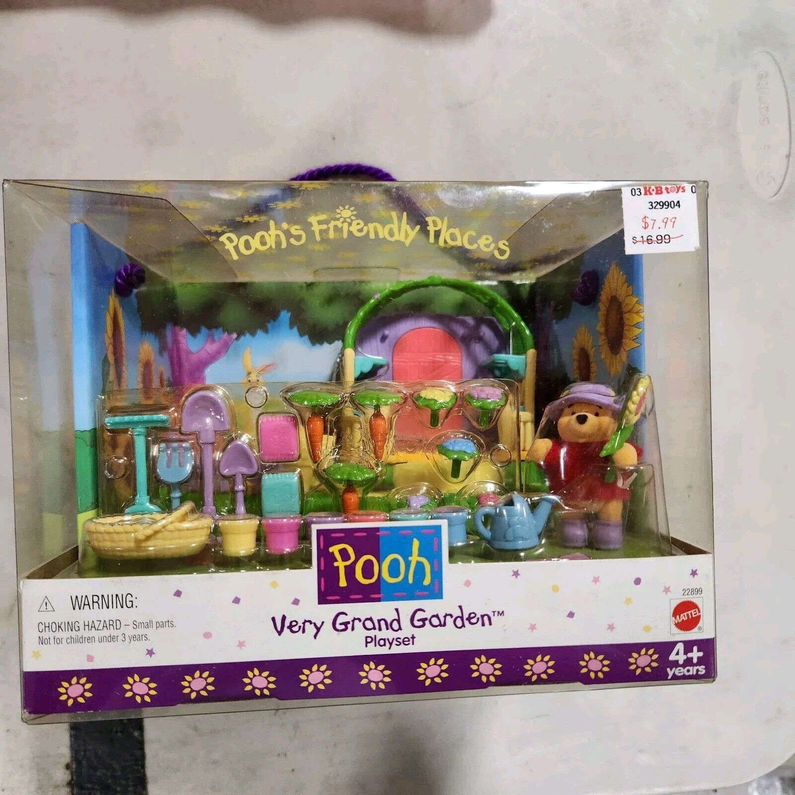 Winnie the Pooh\'s VERY GRAND GARDEN Playset - Poohs Friendly Places - NEW C16