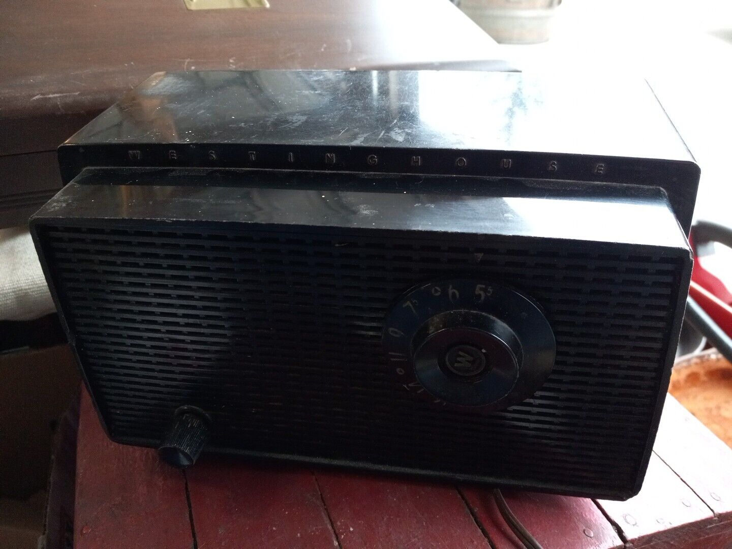 Antique Vintage Westinghouse Tube Radio Model H-499T5A Black Tabletop