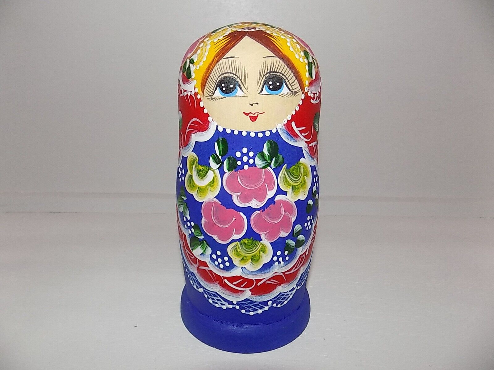 Russian Nesting Dolls Hand Painted Style Wooden 7.5\