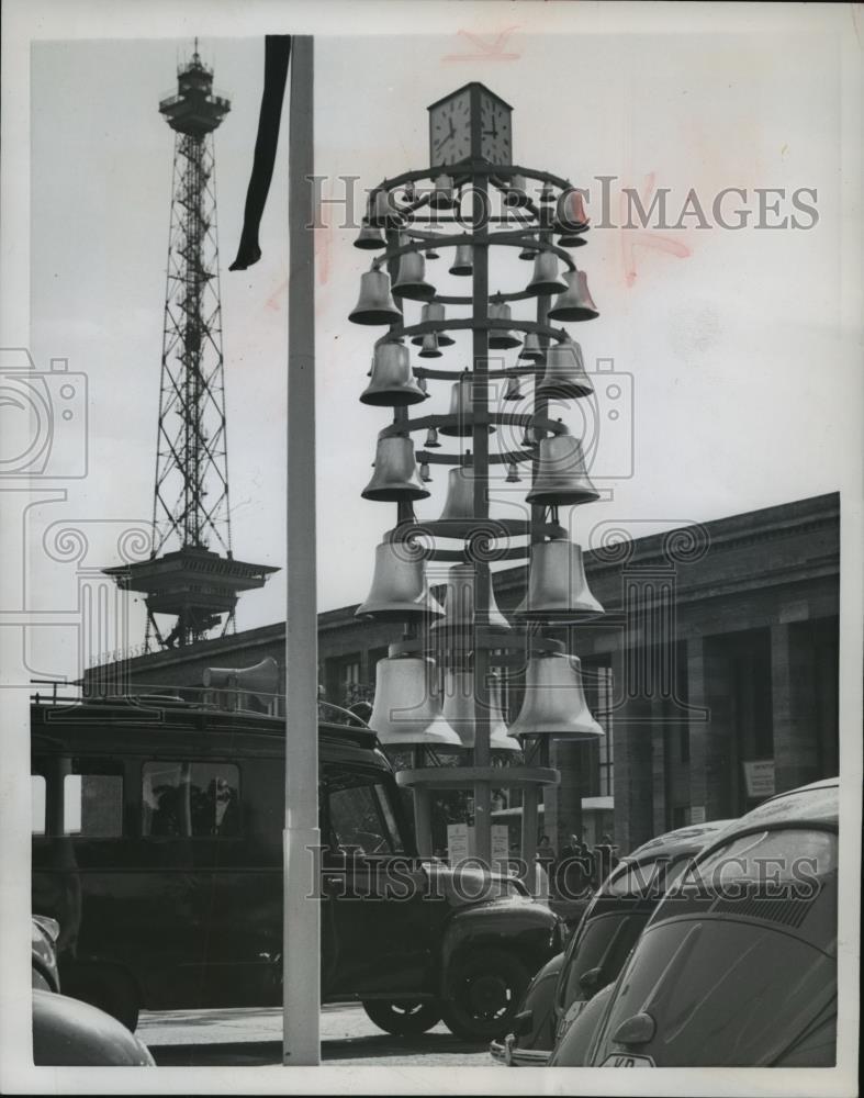 1954 Press Photo Iron belfry at the Berlin\'s annual Industrial Fair - mja07682