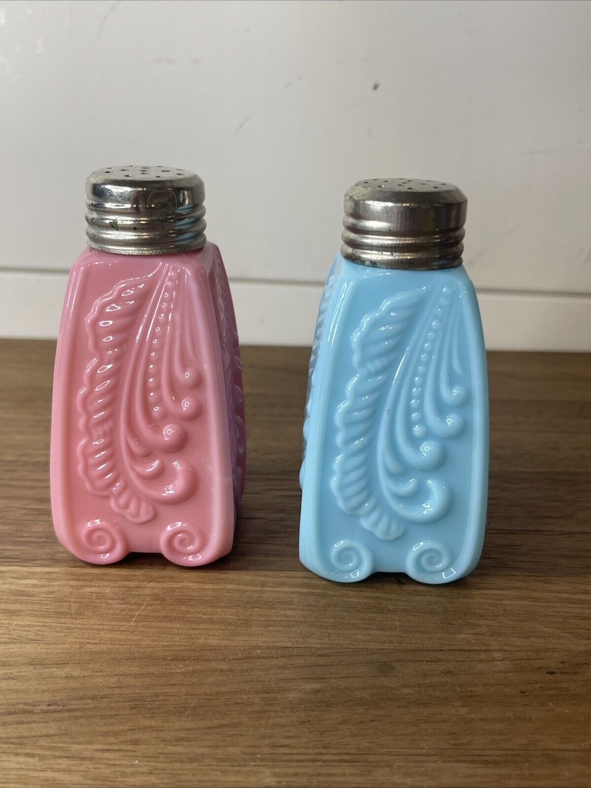 Pair EAPG Dithridge Glass Salt & Pepper Shakers Blue & Pink