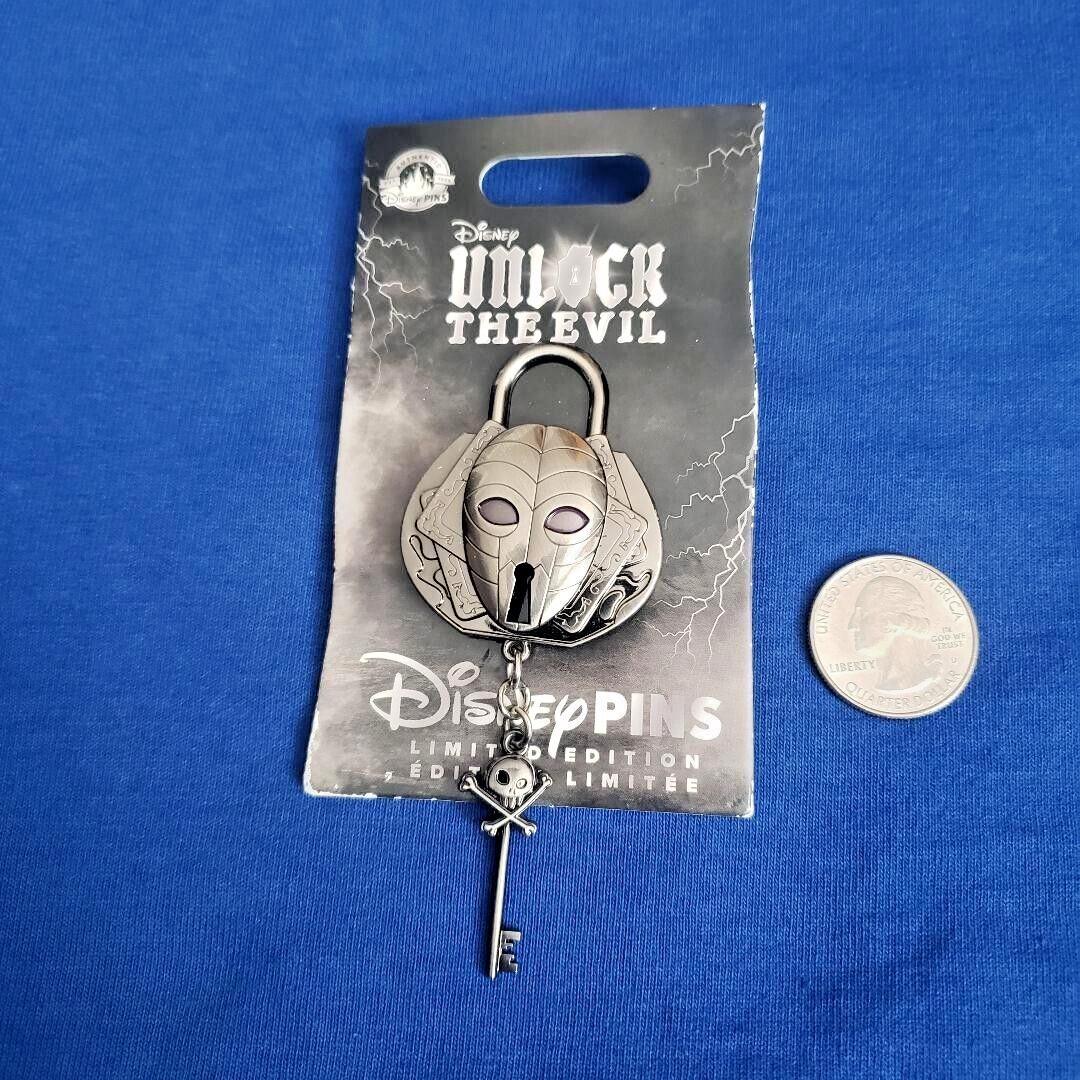 Disney Dr. Facilier Princess Frog Unlock The Evil LE 4000 2023 Villain Key Pin