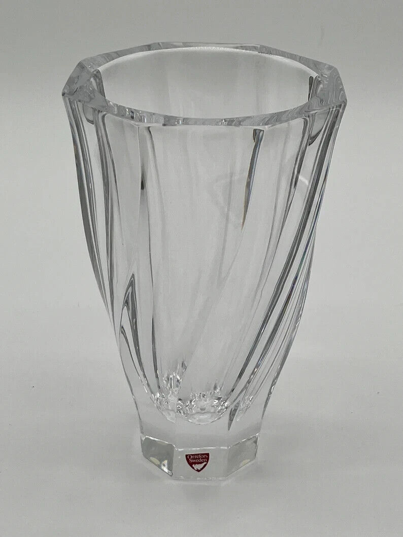 Vintage Orrefors Residence Crystal Vase Made in Sweden - Design by Olle Alberius