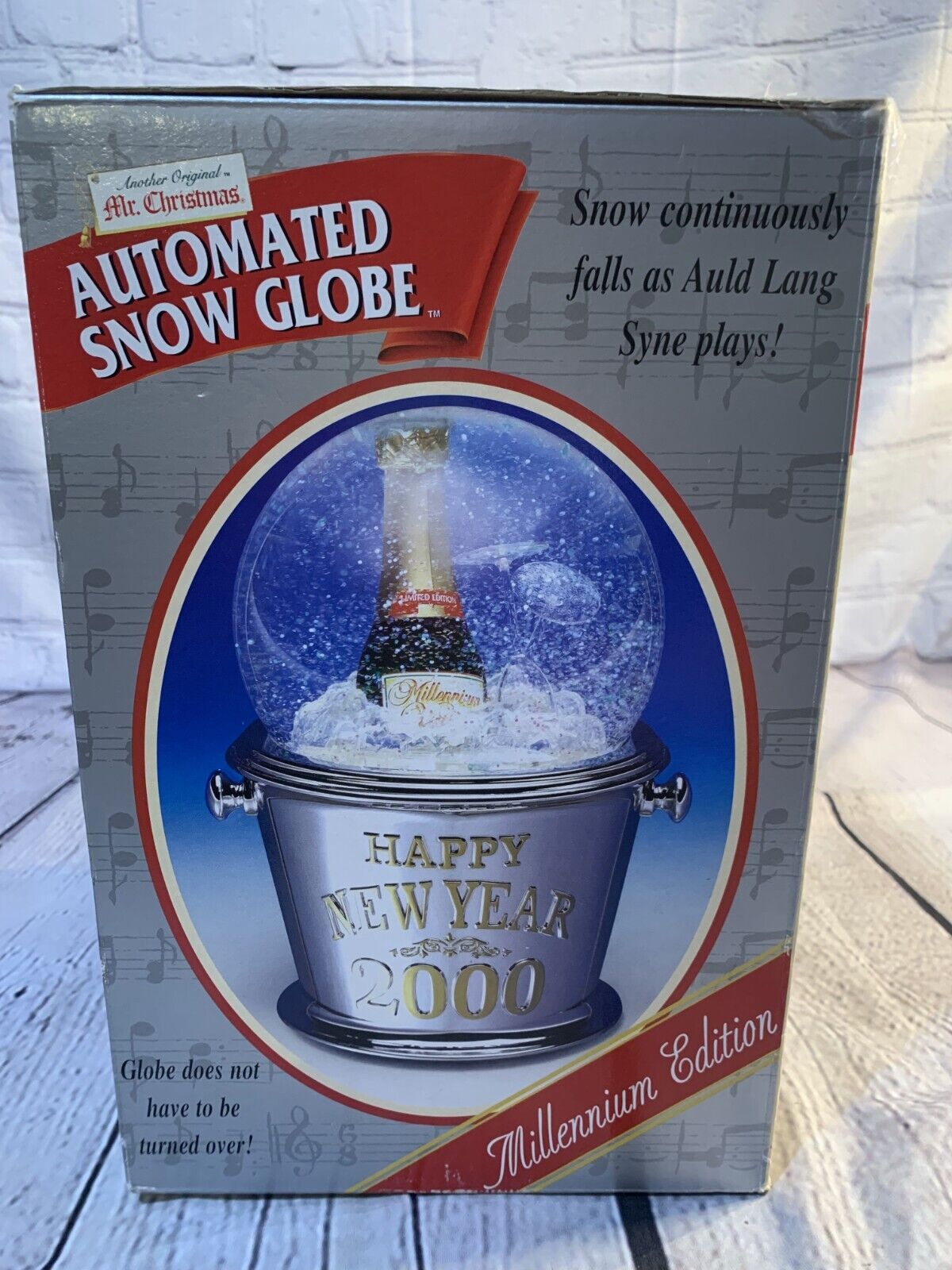 Mr. Christmas Happy New Year 2000 Millennium Edition Automated Snow Globe VTG