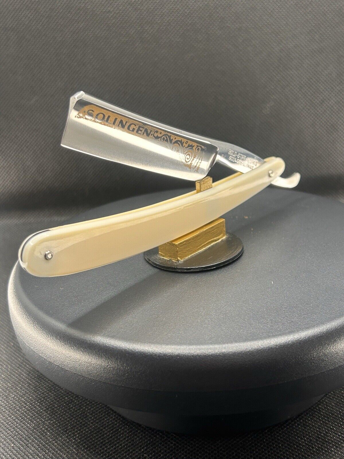 antique straight razor shave ready,” Gold Star Works”