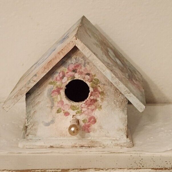 Debi Coules Cottage Roses with Birds BIRDHOUSE - Handpainted-BN & RARE