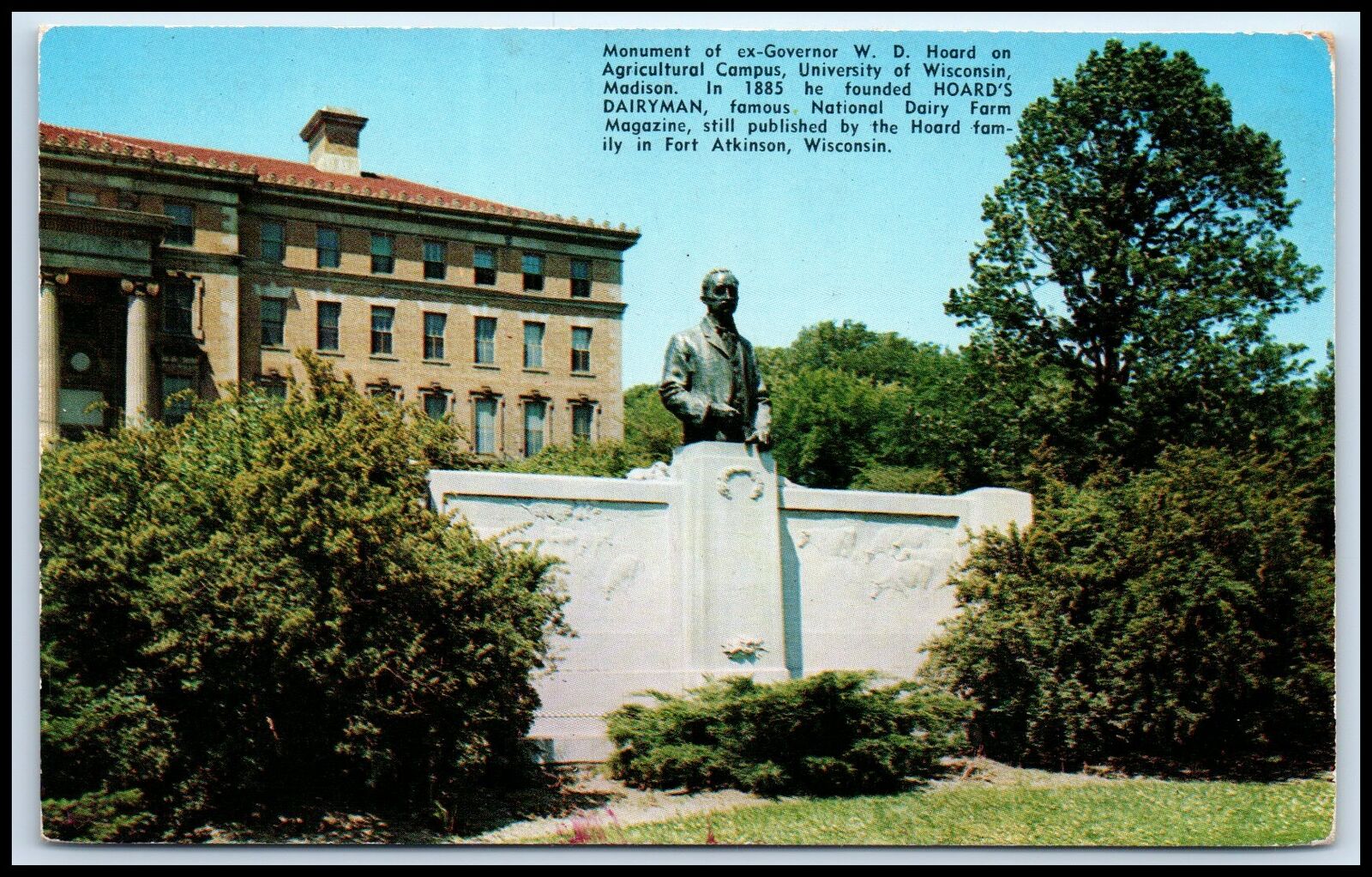 Postcard Monument Ex-governor WD Hoard agricultural Campus University WI   J73