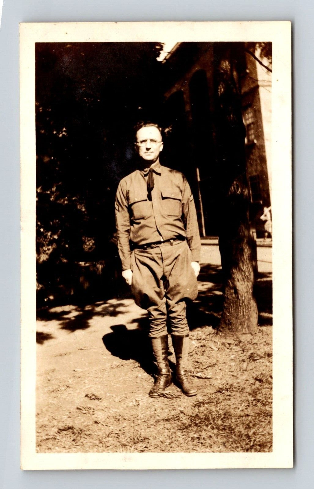 Vintage B/W 4.5x2.75 inch photograph man in US military uniform 1920's