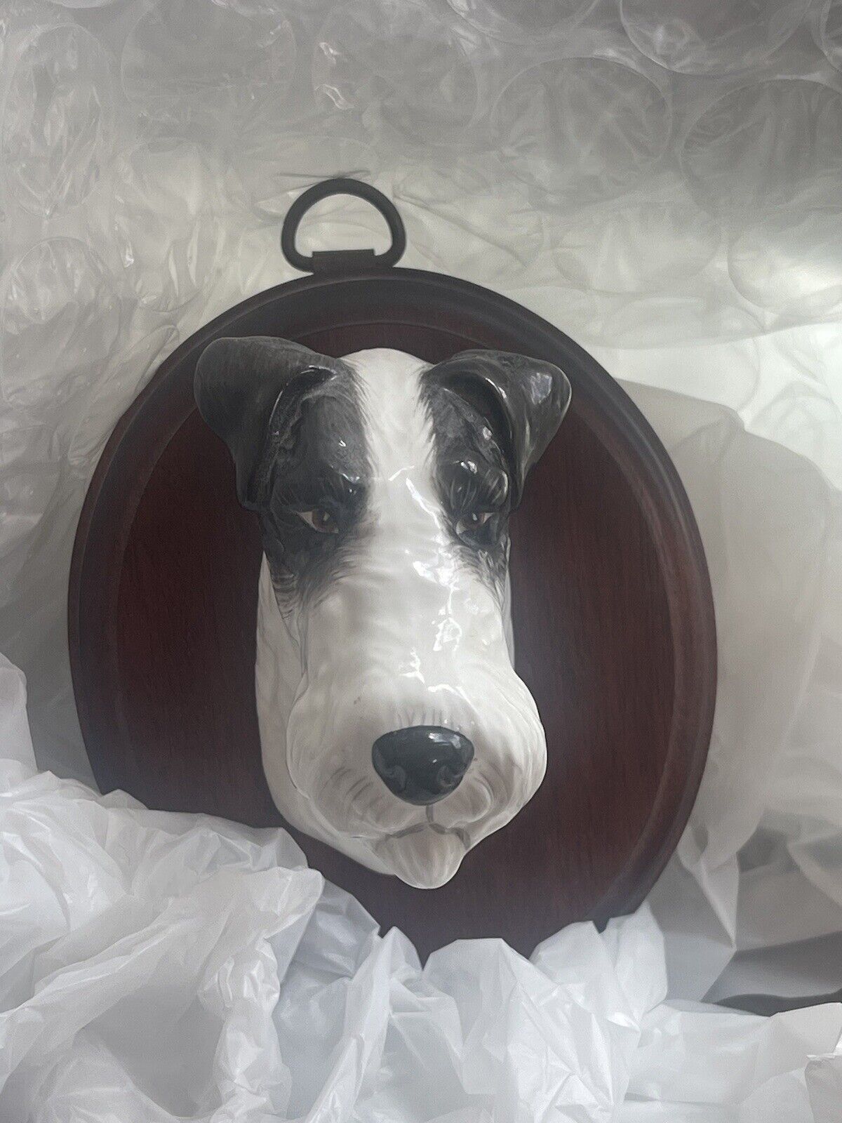 ROYAL DOULTON ANIMAL HEAD TERRIER ON WOODEN PLAQUE 