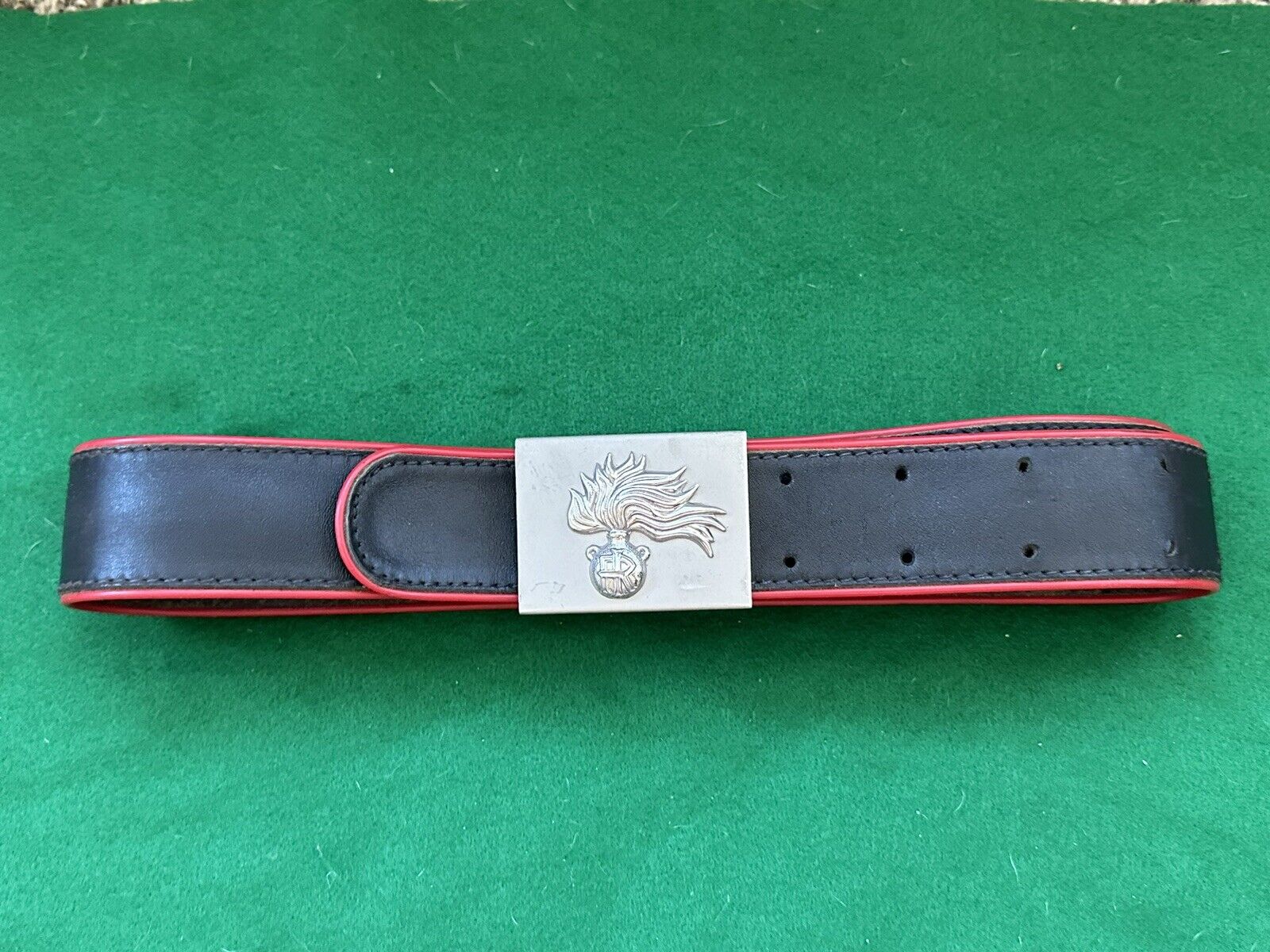 Italian Carabinieri Buckle Black leather belt Red Edge 1990s Adjustable Preowned