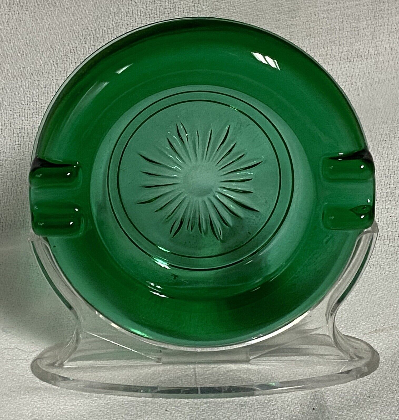 Vintage Emerald Green Round Ashtray