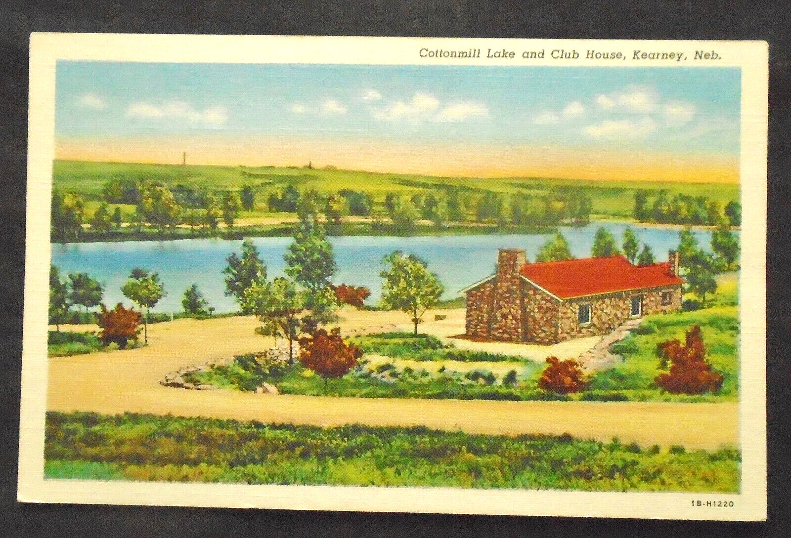Kearney, NE, Cottonmill  Lake & Club House, 1941