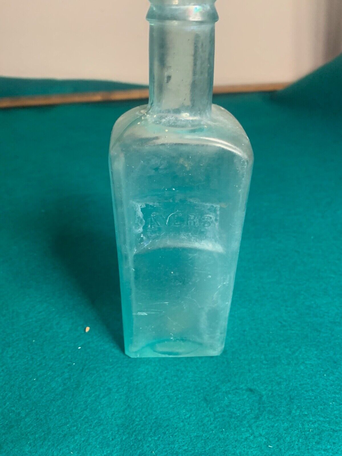Antique 1880's AYER'S CHERRY PECTORAL - LOWELL, MASS. Medicine Bottle