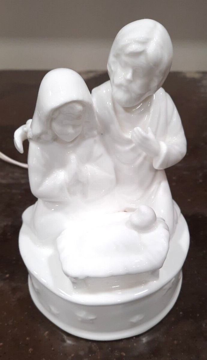 Vtg Lighted Nativity White Porcelain Bone China Schmid 1982 Works 6 Inches Tall