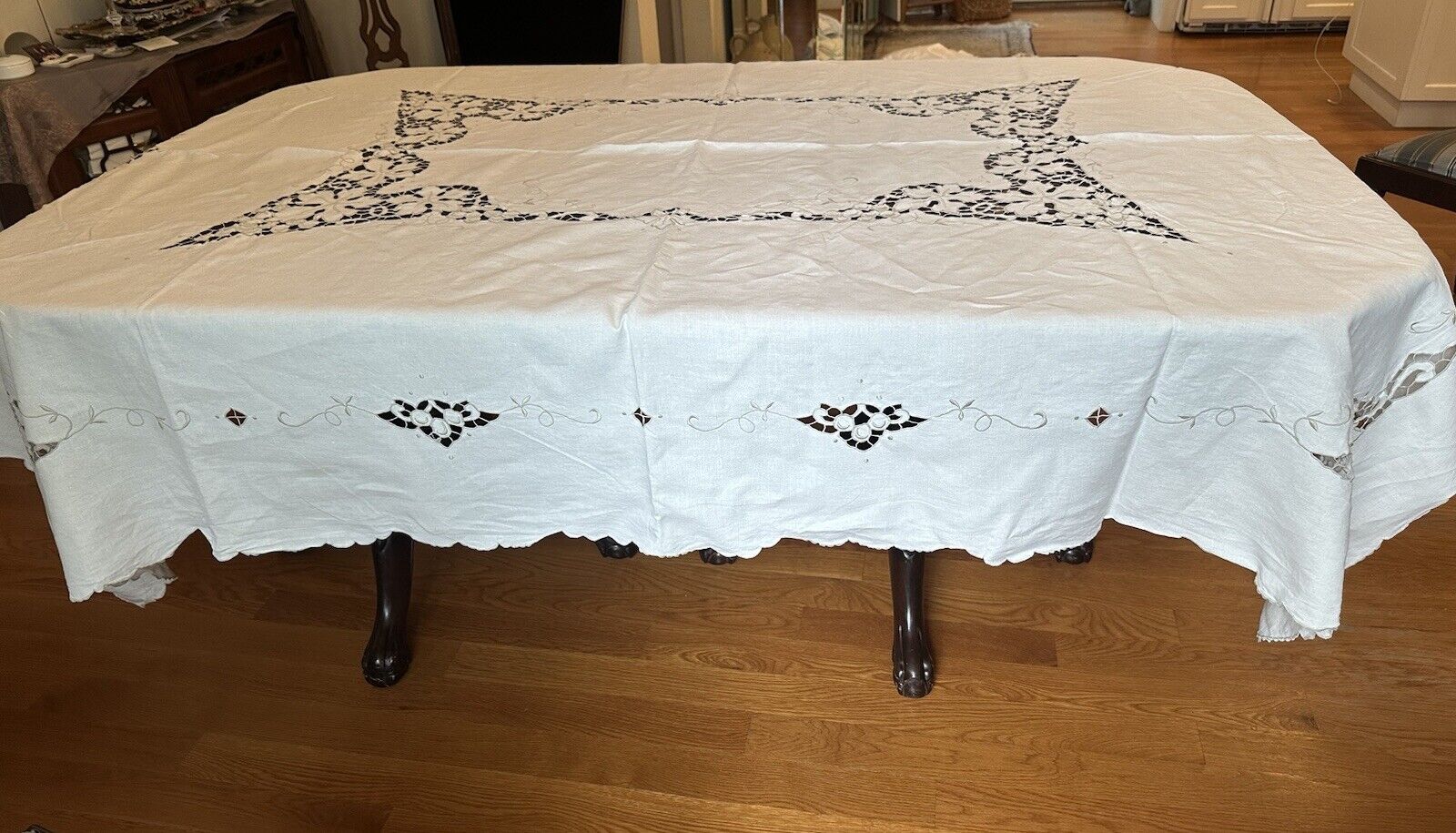 Vintage Grape Leaf Madeira Portugal Hand Embroidered Classic Tablecloth 84 X 70