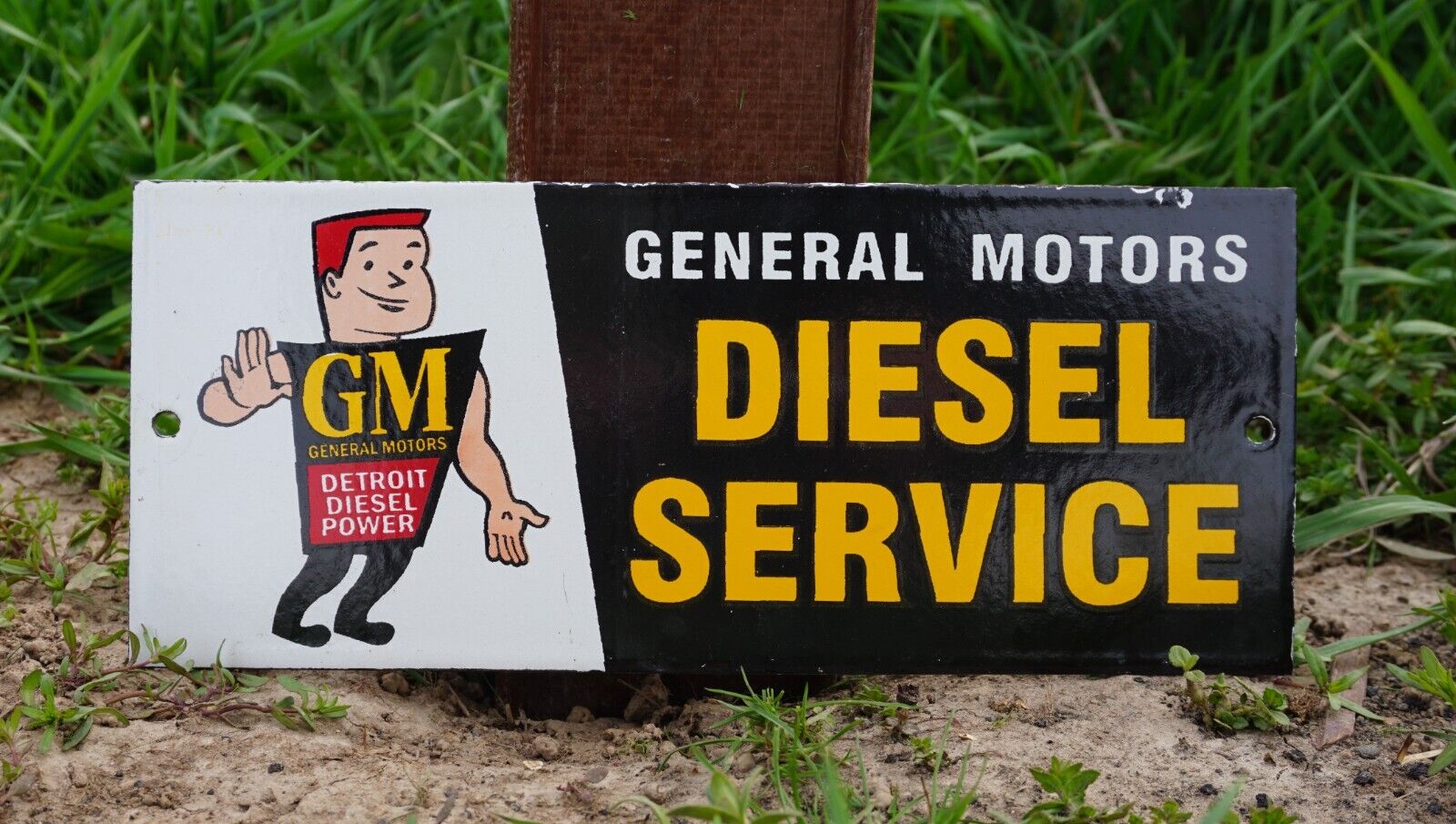 VINTAGE GM GENERAL MOTORS PORCELAIN SIGN RARE GAS OIL SERVICE STATION PUMP AD