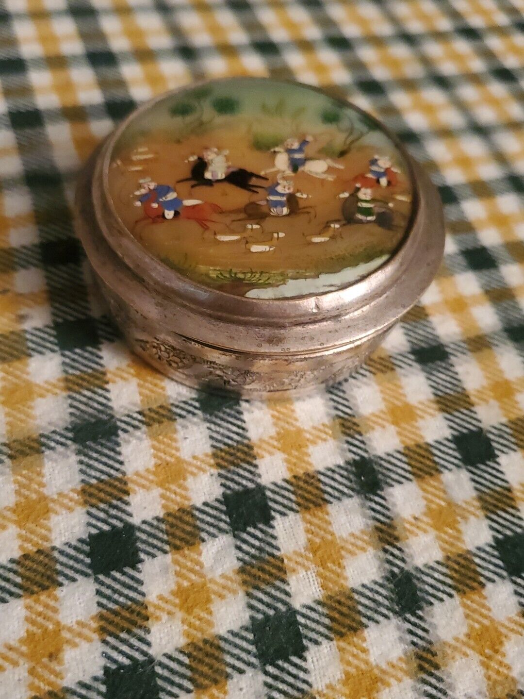 Vintage Mother Of Pearl Round Box W/ Hand Painted Picture