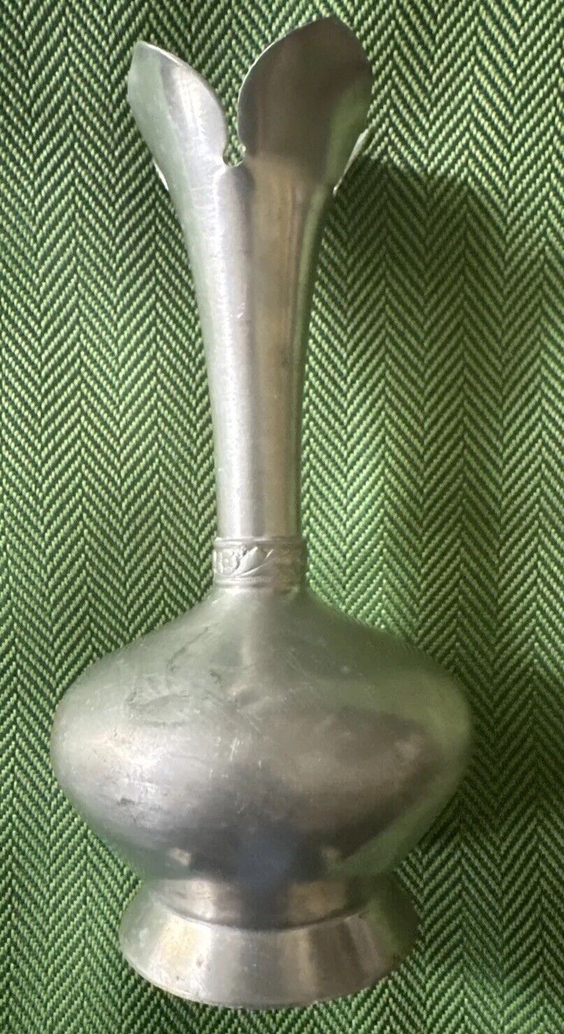 Vintage Norway Hagness Pewter  226 Vase 5.5\