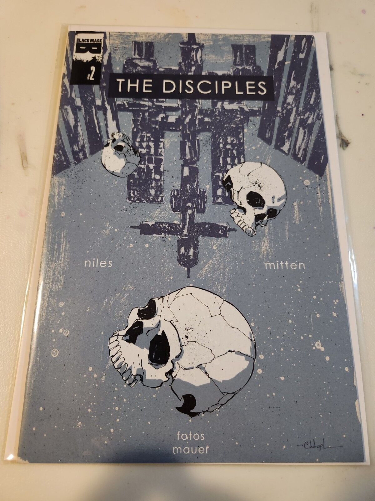 The Disciples #2 BLACK MASK COMIC BOOK 9.4 V6-36