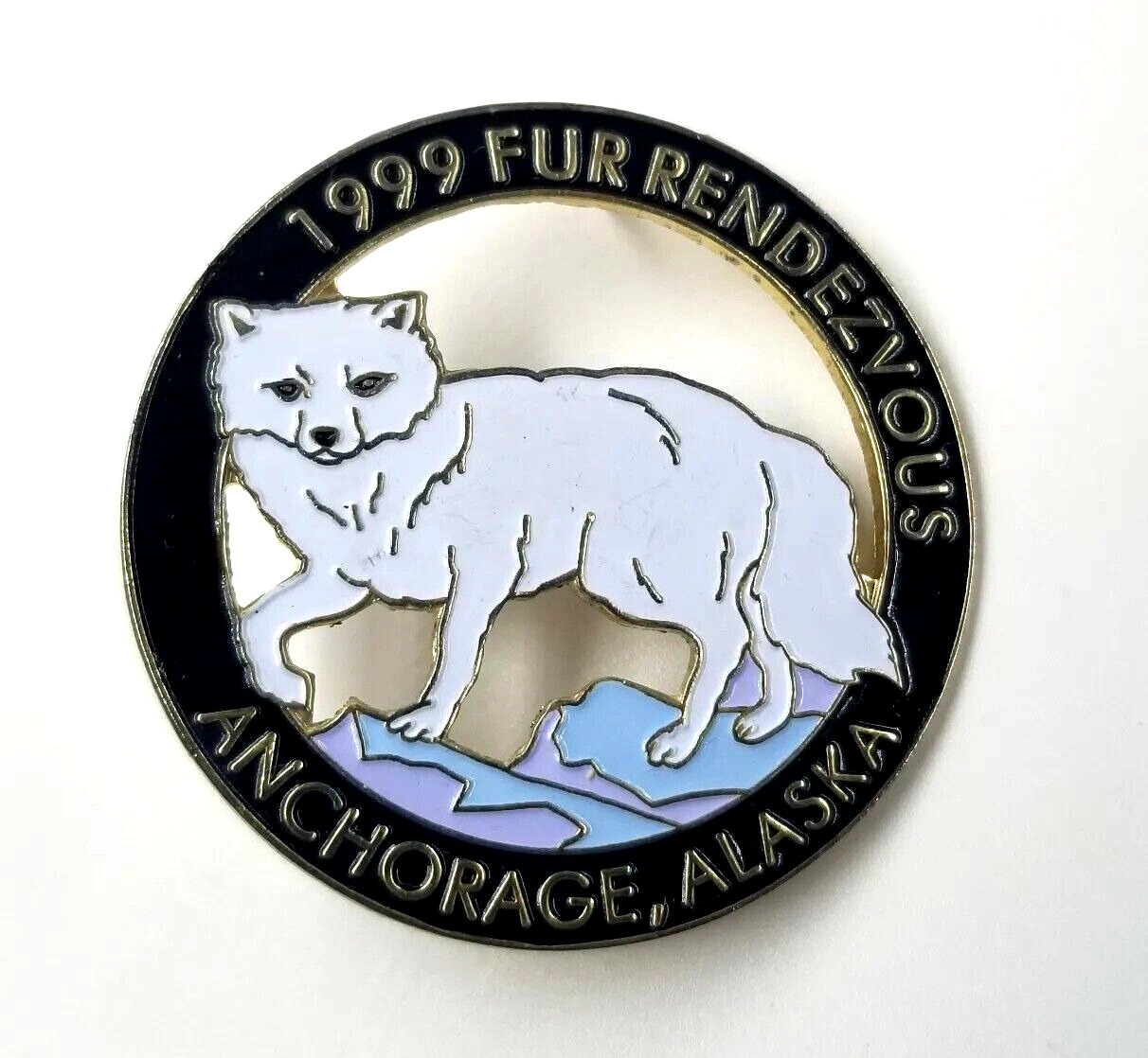 1999 Fur Rendezvous Anchorage Alaska Festival White Fox Enamel Pin Souvenir