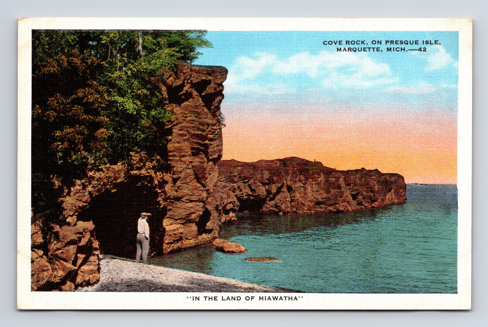 Scenic View Cove Rock Presque Isle Marquette Michigan MI Postcard