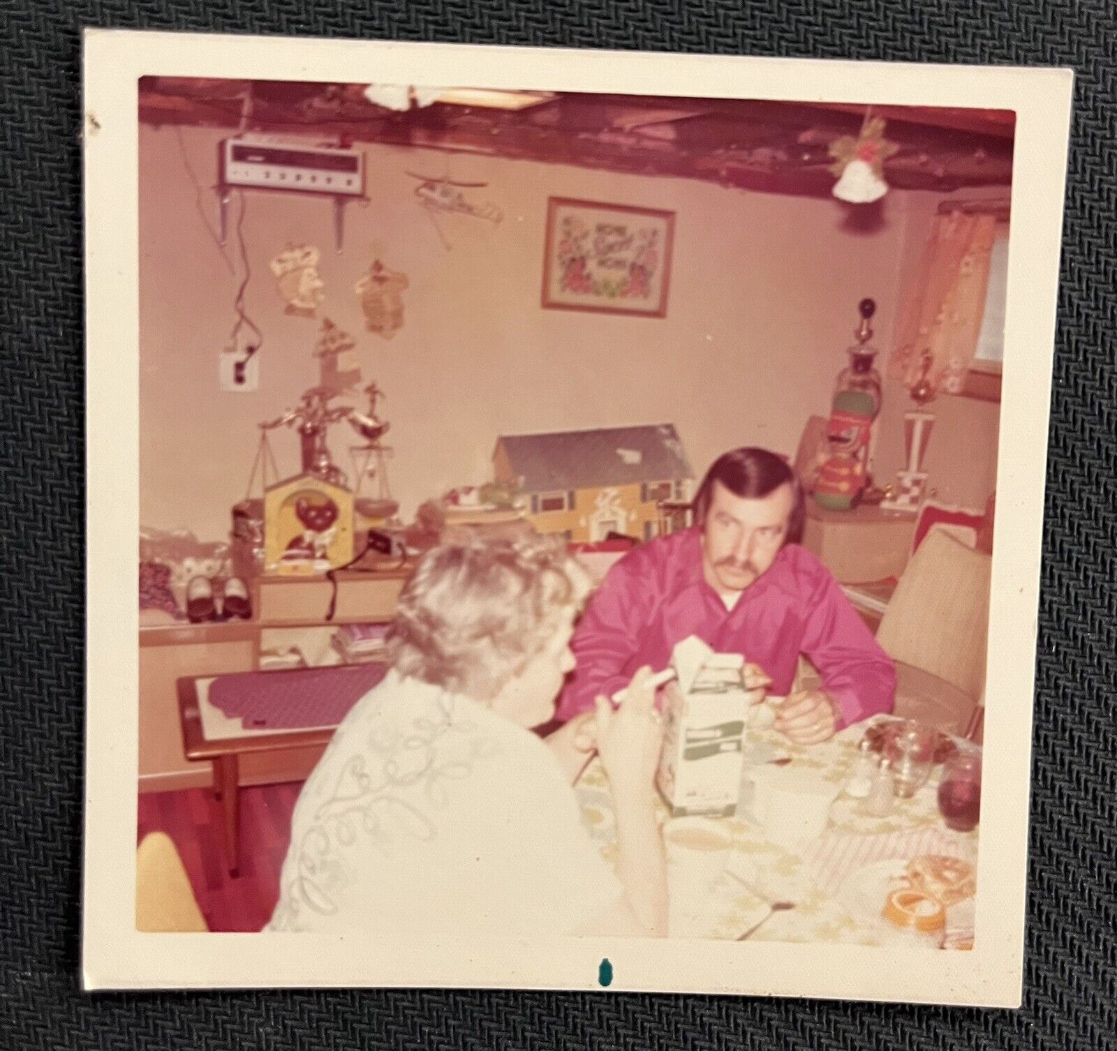 FOUND VINTAGE PHOTO PICTURE man and woman sitting at a table smoking cigarette