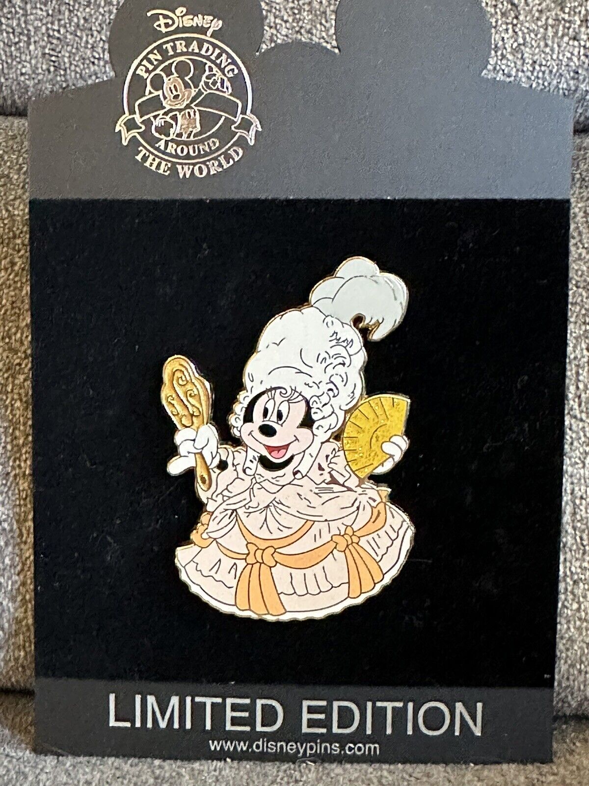 Disney Shopping Minnie Mouse Women Through History Pin LE 100 Marie Antoinette